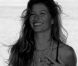 Gisele Bündchen, couverte de bijoux puis dénudée, enchaîne les campagnes
