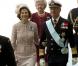 Le roi Carl XVI Gustaf et la reine Silvia de Suède. La princesse Estelle de Suède, fille de la princesse Victoria et du prince Daniel, a reçu le baptême le 22 mai 2012, à la veille de ses 3 mois, en la chapelle royale du palais Drottningholm, à Stockholm.