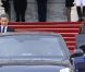 Nicolas Sarkozy et Carla Bruni quittent l'Elysée après la passation de pouvoir, le 15 mai 2012.