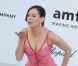 Rose McGowan, portant une robe Atelier Versace, à la soirée de l'amfAR, au Festival de Cannes le 24 mai 2012.