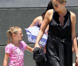 Heidi Klum, complice avec sa fille aînée, Leni. A Los Angeles. Le 27 mai 2012.