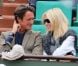 Vincent Cerutti plaisante avec sa compagne lors du 6e jour du tournoi de Roland-garros, le vendredi 1er juin 2012.