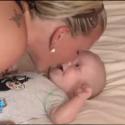 Anges 4: Douces retrouvailles entre Amélie et le petit Hugo, les Anges cuisinent