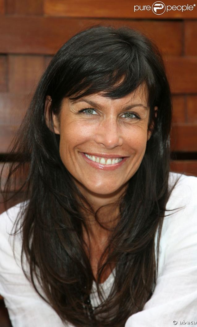 Astrid Veillon