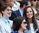 Pippa Middleton était assise à côté de la comédienne Felicity Kendal et son fils Jake Rudman. Pippa Middleton au 4e jour de Wimbledon, le 28 juin 2012. Accompagnée par son frère James, la soeur de la duchesse de Cambridge a pu observer depuis la loge royale les victoires de Serena Williams et Andy Murray.
