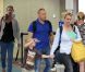 Britney Spears, son garde du corps et Jason Trawick arrivent à l'aéroport de Maui à Hawaï, en famille, le dimanche 1er juillet 2012.
