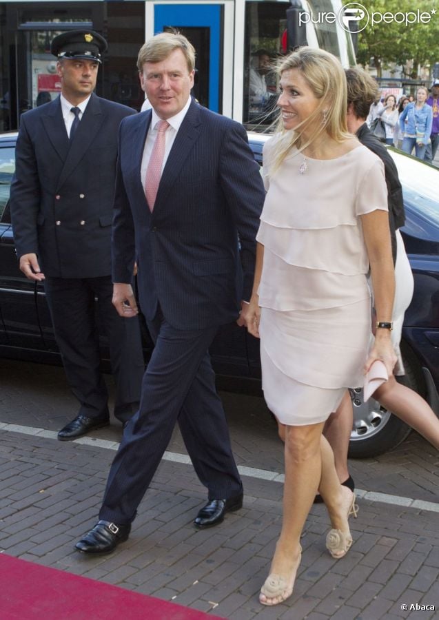 CASA REAL HOLANDESA - Página 57 888510-le-prince-willem-alexander-rendait-637x0-1