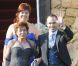 Andés Iniesta et sa maman lors de son mariage avec Anna Ortiz le 8 juillet 2012 au château Castillo de Tamarit en Tarragone