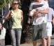 Elsa Pataky, Chris Hemsworth et leur fille India Rose en balade dans les rues de Santa Monica, le 20 juillet 2012.