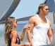 Kellan Lutz profite du soleil méditerranéen sur un yacht à Saint-Tropez. Le 28 juillet 2012.