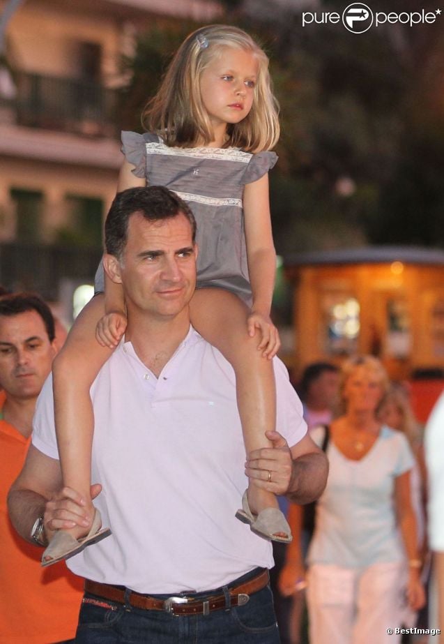 VACACIONES DE VERANO 2012 - Página 18 911271-letizia-et-felipe-d-espagne-sont-637x0-1