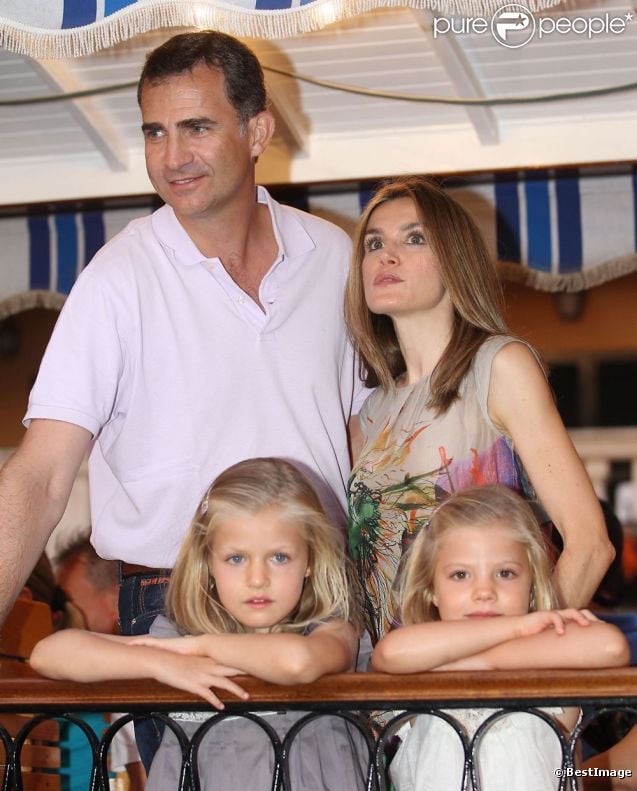 VACACIONES DE VERANO 2012 - Página 17 911289-letizia-et-felipe-d-espagne-sont-637x0-1