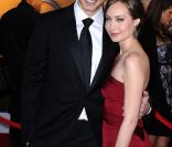 Brandon Routh et sa femme Courtney Ford en janvier 2010. Le couple a accueilli le 10 août 2012 son premier enfant, Leo James.