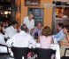 Rafael Nadal, avec sa compagne Xisca Perello, était l'invité du roi Juan Carlos Ier d'Espagne le 10 août 2012 au restaurant Flanigan, à Majorque.