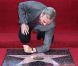 Le chanteur américain Neil Diamond, 71 ans, inaugurait le 10 août 2012 en présence de son épouse Katie McNeil, 42 ans, son étoile sur le Hollywood Walk of Fame, au 1750 Vine Street, devant les locaux de Capitol Records.