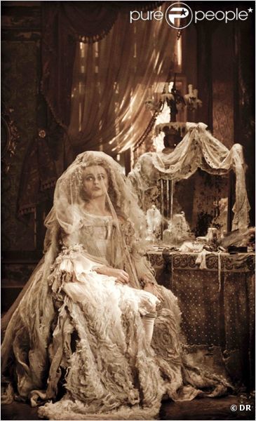 Helena Bonham Carter dans  De grandes espérances  de Mike Newell.