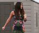 Megan Fox à Los Angeles, plus épanouie que jamais. La star, moulée dans une robe fleurie, a mis son joli ventre en valeur le 19 août 2012 lors d'une sortie familiale.