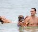  EXCLU : Peter Facinelli passe des vacances de rêve à Hawaï avec ses filles Lola, Luca et Fiona le 5 septembre 2012 