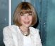  Anna Wintour célèbre à la Fashion Night's Out, chez Bergdorf Goodman, à New York, le 6 septembre 2012. 