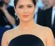 Salma Hayek arrive à la cérémonie de clôture du Festival du cinéma américain de Deauville le 8 septembre 2012