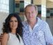 Salma Hayek pose avec son mari François-henri Pinault devant la cabine de plage à son nom à Deauville, le 8 septembre 2012
