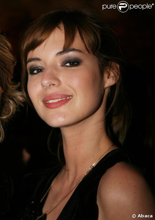 La délicieuse Louise Bourgoin