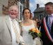  Thierry et Annie posent le jour de leur mariage, à Gavray, le samedi 15 septembre 2012.  