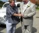  Thierry accompagné de sa maman, le jour de son mariage, à Gavray, le samedi 15 septembre 2012. 