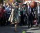 La princesse Mary, excellente nageuse mais basketteuse débutante, et le prince Frederik de Danemark étaient le 8 septembre 2012 en visite à Hinnerup et Hadsten pour les 150 ans de ces deux communes du centre du pays.