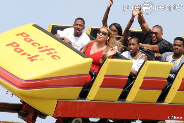Mariah Carey et Nick Cannon, dans les montagnes russes, au parc Kuboo à Santa Monica, le samedi 6 octobre 2012.