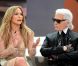 Jennifer Lopez aux côtés de Karl Lagerfeld, sur le plateau de l'émission  Wetten Dass , à Dusseldorf, en Allemagne, le samedi 6 octobre 2012.