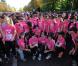 Les filles du Moulin Rouge lors de la course célébrant le 10e anniversaire d'Odyssea qui lutte pour sensibiliser le plus grand nombre au cancer du sein