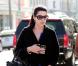 Neve Campbell dans les rues de Los Angeles en octobre 2011.