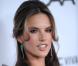 Alessandra Ambrosio, 31 ans, a été choisie pour porter le soutien-gorge le plus précieux du monde lors du défilé Victoria's Secret en 2012.