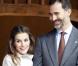 La belle Letizia et Felipe d'Espagne visitent la ville de Bueno aux Asturies, le 27 octobre 2012