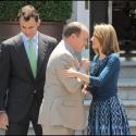 PHOTOS : Albert II de Monaco et la princesse Letizia : Retire tes mains !