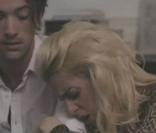 Cécile Cassel met son couple en péril pour Scratch Massive et Zoe Cassavetes