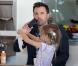Jennifer Garner et Ben Affleck ont emmené leurs filles Seraphina et Violet à un atelier de confection de pâtisseries à West Hollywood, le 28 octobre 2012.