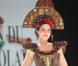 Joséphine Drai lors du défilé qui lance le Salon du chocolat à la Porte de Versailles le 30 octobre 2012 à Paris