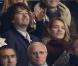 Antoine Arnault et Natalia Vodianova très amoureux lors du match de coupe de la Ligue entre le PSG et l'OM (2-0) au Parc des Princes le 31 octobre 2012