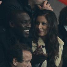 Malika Ménard et Ladji Doucoure lors du match de Coupe de la Ligue entre le PSG et l'OM (2-0) le 31 octobre 2012 à Paris au Parc des Princes