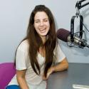 Lana Del Rey se lâche : Incroyable, elle rit !