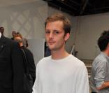 Nicolas Duvauchelle au défilé Louis Vuitton