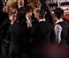 Les One Direction reçus par la reine Elizabeth II à Londres le 19 novembre 2012.