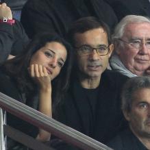 JEan-Luc Delarue et sa femme Anissa lors d'un match au Parc des Princes le 21 septembre 2011 à Paris