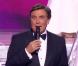 Jean-Pierre Foucault devant les 33 prétendantes lors de l'élection de Miss France 2013 le samedi 8 décembre 2012 sur TF1 en direct de Limoges