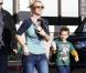 Britney Spears fait du shopping avec ses enfants Sean Preston et Jayden James dans une animalerie a Los Angeles le 18 Novembre 2012.