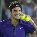 Roger Federer poursuit son show : Gangnam Style, foot, concours de rasage