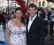 PHOTOS : Pierce Brosnan aime sa femme... ronde, et c'est tout !