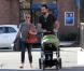 Katherine Heigl a fait du shopping avec son mari Josh Kelley et sa fille Adalaide à Los Feliz, Los Angeles, le 24 novembre 2012.